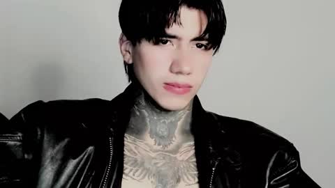 Snapshot of chriss_opp chatting on November 2025 01:24:03 PM CHRIS INDEPENT MODEL online show from November 2025 01:24:03 PM