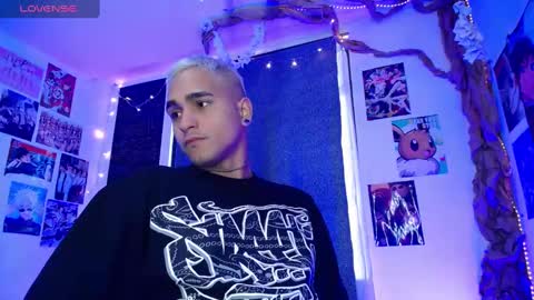 Christian Wang online show from December 2024 11:56:02 AM