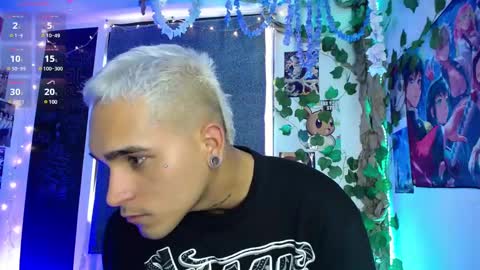 Christian Wang online show from December 2024 06:34:02 PM