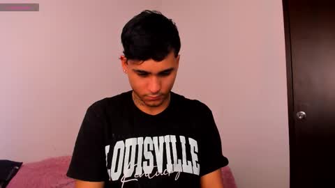 Christian Wang online show from November 2025 07:24:02 PM