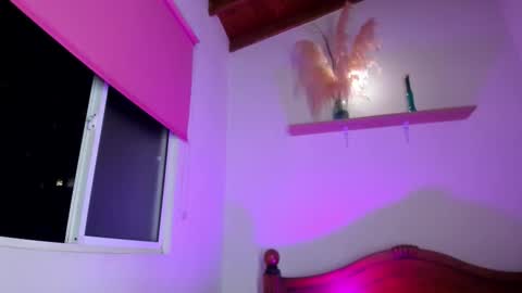 Snapshot of chrisstianford chatting on November 2025 03:38:01 AM Hi dont forguet to follow me online show from November 2025 03:38:01 AM