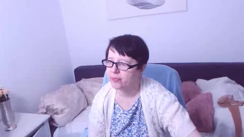 Christa online show from February 2026 03:32:02 PM