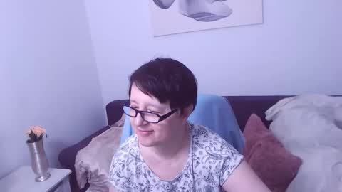 Snapshot of christarose chatting on April 2026 07:11:02 PM Christa online show from April 2026 07:11:02 PM