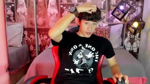 Snapshot of christian_foxx chatting on February 2026 06:49:02 PM Christian online show from February 2026 06:49:02 PM