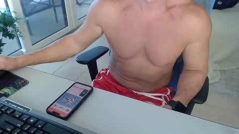 Michael USA online show from October 2025 02:35:02 PM