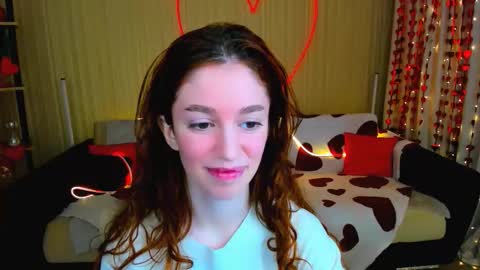 christinaconteeree online show from February 2026 07:32:02 PM