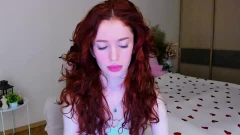 Snapshot of christinaconteeree chatting on May 2026 04:17:02 AM christinaconteeree online show from May 2026 04:17:02 AM