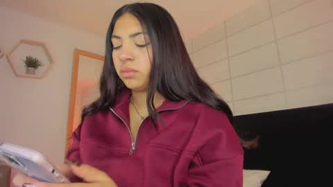 Christine  online show from October 2025 11:56:02 AM