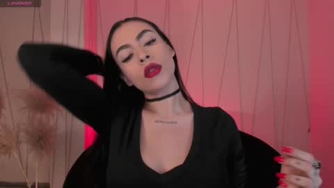 Christine Ford online show from November 2025 12:27:02 PM