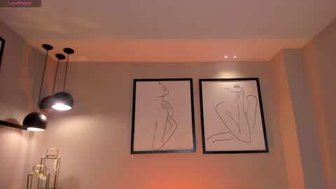 Christine Ford online show from December 2025 01:51:02 PM