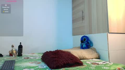 Snapshot of christopher__vans chatting on October 2025 10:27:01 AM CHRISTOPHER online show from October 2025 10:27:01 AM