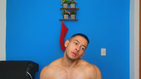 Snapshot of christopher_w chatting on January 2025 12:16:02 AM Christopher online show from January 2025 12:16:02 AM