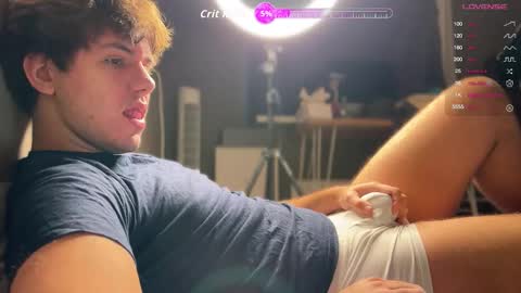 Christopher online show from November 2025 11:43:02 AM