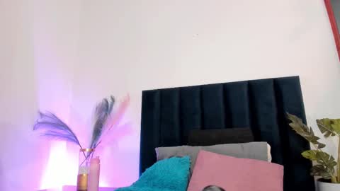 Christy online show from October 2025 06:38:02 PM