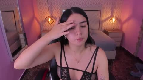 Snapshot of christy_teigen chatting on October 2025 07:21:02 PM CHRISTY online show from October 2025 07:21:02 PM