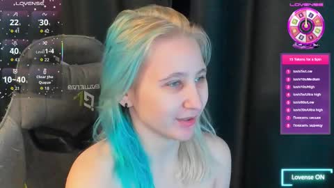 christyw3b online show from November 2025 05:46:01 AM