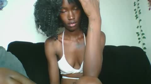 chroe22 online show from January 2026 08:11:02 PM