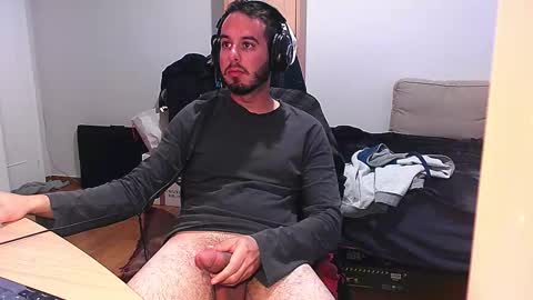 Chromefox123 online show from December 2025 12:12:02 PM