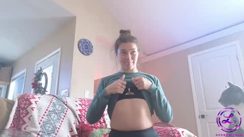 Snapshot of chroniclove chatting on December 2024 06:55:01 PM Marley online show from December 2024 06:55:01 PM