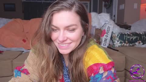 Snapshot of chroniclove chatting on January 2025 11:18:01 PM Marley online show from January 2025 11:18:01 PM