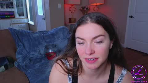 Snapshot of chroniclove chatting on March 2025 08:57:01 PM Marley online show from March 2025 08:57:01 PM