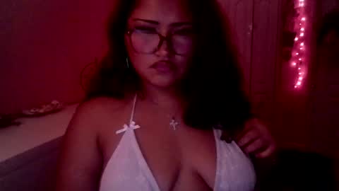 Snapshot of chubbybunnyxoxo222 chatting on July 2026 05:27:02 AM chubbybunnyxoxo222 online show from July 2026 05:27:02 AM