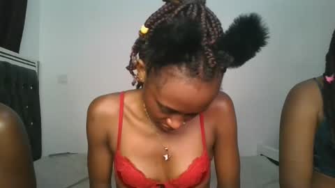 Snapshot of chyna_baibe chatting on October 2025 11:27:01 PM chyna_baibe online show from October 2025 11:27:01 PM