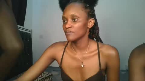 Snapshot of chyna_baibe chatting on October 2025 11:44:01 AM chyna_baibe online show from October 2025 11:44:01 AM