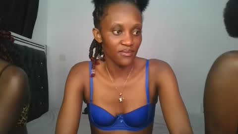 Snapshot of chyna_baibe chatting on November 2025 05:25:02 PM chyna_baibe online show from November 2025 05:25:02 PM