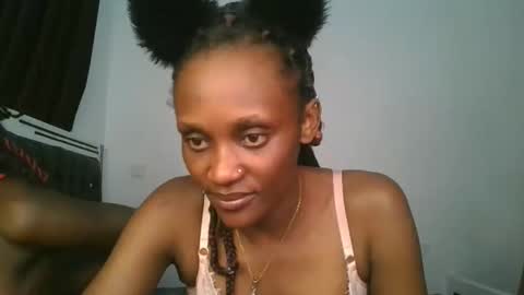 Snapshot of chyna_baibe chatting on November 2025 05:34:01 PM chyna_baibe online show from November 2025 05:34:01 PM