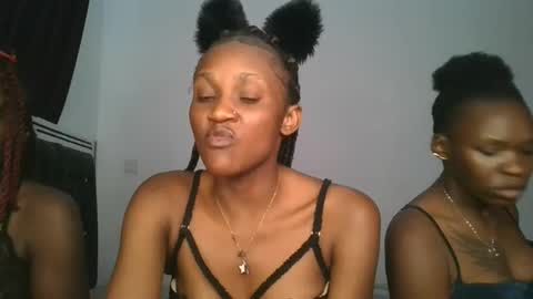Snapshot of chyna_baibe chatting on November 2025 09:37:02 AM chyna_baibe online show from November 2025 09:37:02 AM