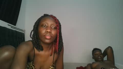 Snapshot of chyna_baibe chatting on November 2025 09:42:02 PM chyna_baibe online show from November 2025 09:42:02 PM