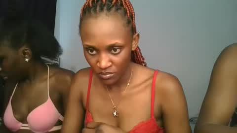 Snapshot of chyna_baibe chatting on November 2025 07:44:01 AM chyna_baibe online show from November 2025 07:44:01 AM