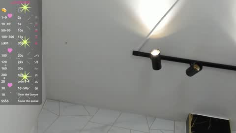 Snapshot of ciara_connor chatting on December 2025 04:20:03 AM ... ... online show from December 2025 04:20:03 AM