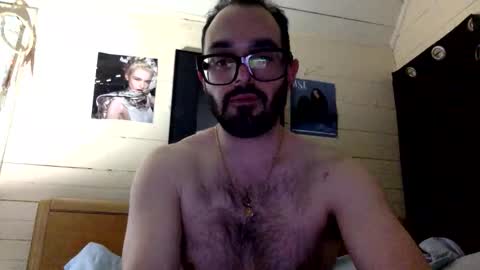 Snapshot of ciaran922 chatting on April 2026 04:07:01 AM ciaran922 online show from April 2026 04:07:01 AM