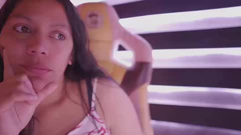 Snapshot of cielo_andrade chatting on September 2025 02:30:02 PM Cielo online show from September 2025 02:30:02 PM