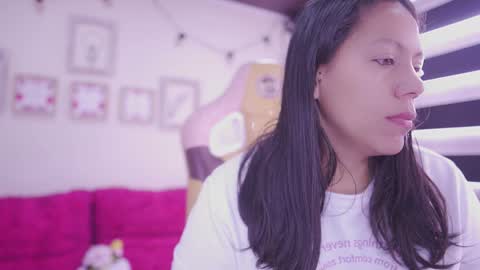 Snapshot of cielo_andrade chatting on September 2025 12:20:01 PM Cielo online show from September 2025 12:20:01 PM