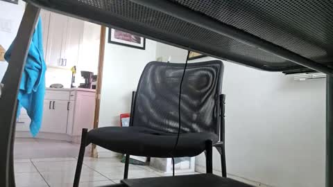 cigneska1 online show from September 2025 04:18:01 PM