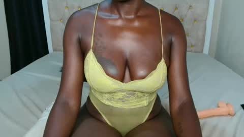 cindy spice online show from December 2025 06:12:02 PM