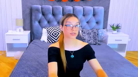 Snapshot of cindymori chatting on October 2025 02:29:01 PM cindymori online show from October 2025 02:29:01 PM