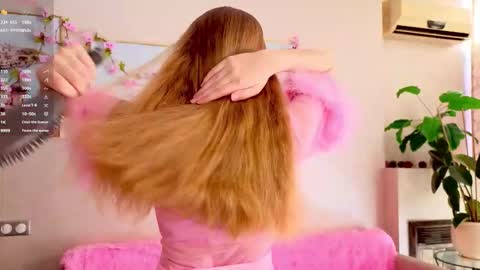 Snapshot of cindyreming01 chatting on September 2025 06:35:02 AM indy online show from September 2025 06:35:02 AM