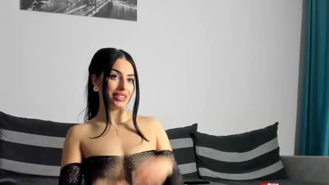 Snapshot of cindytail chatting on February 2026 09:35:02 PM Cindy online show from February 2026 09:35:02 PM