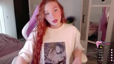 Snapshot of cinnabongirls chatting on October 2025 12:00:01 AM Maddy online show from October 2025 12:00:01 AM