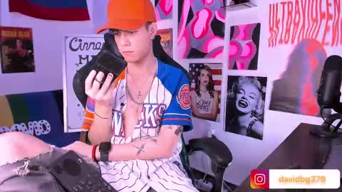 David     Independent Model online show from February 2025 01:10:01 AM