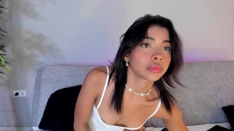 cinnamon_kyla online show from February 2025 09:58:02 PM