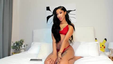 Snapshot of cinnamon_lips07 chatting on November 2025 04:38:01 AM Indie online show from November 2025 04:38:01 AM