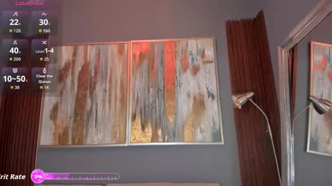 Cintia online show from October 2025 12:12:02 PM