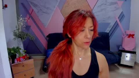 Snapshot of cintiagreyx chatting on January 2025 11:34:02 AM CINTIA online show from January 2025 11:34:02 AM