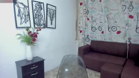 Snapshot of cintiagreyx chatting on February 2025 11:30:02 AM CINTIA online show from February 2025 11:30:02 AM