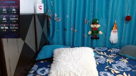 Snapshot of cintialorens1 chatting on December 2024 10:48:01 AM joha natural hairy pussydont forget thumbs up online show from December 2024 10:48:01 AM